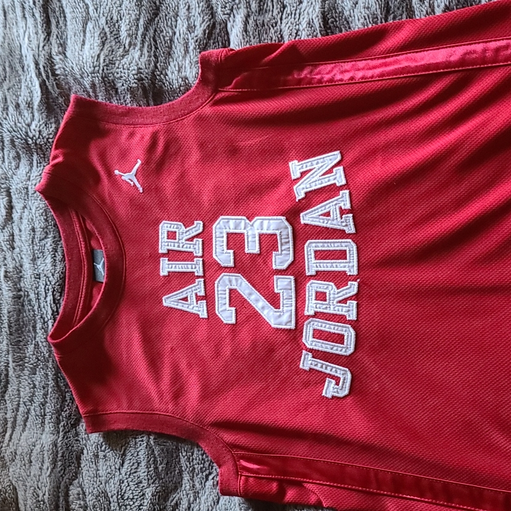 YOUTH XL JORDAN JERSEY